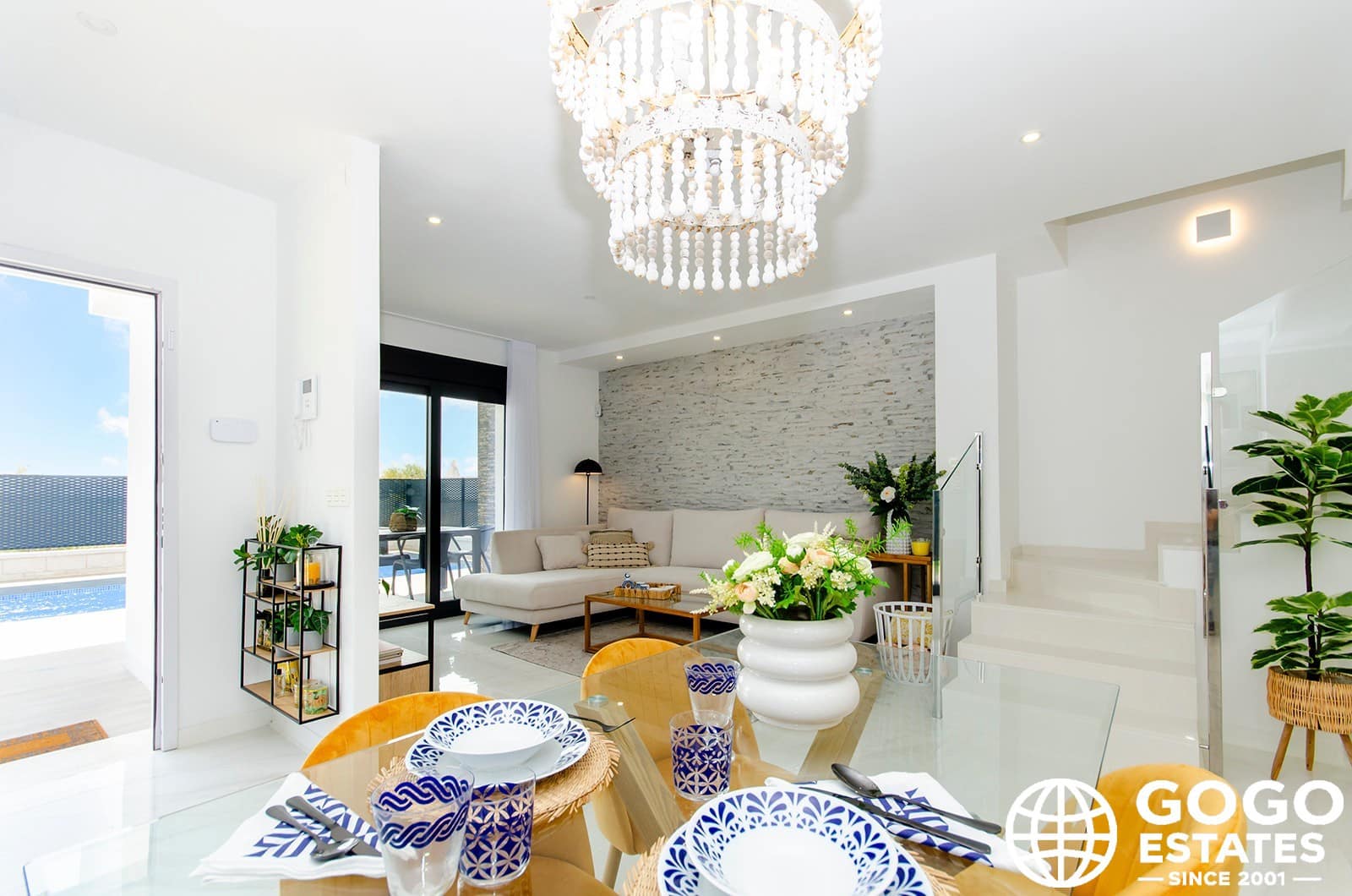 3 quarto Moradia Geminada para venda em Orihuela com piscina garagem - 395 000 € (Ref: 10008434)