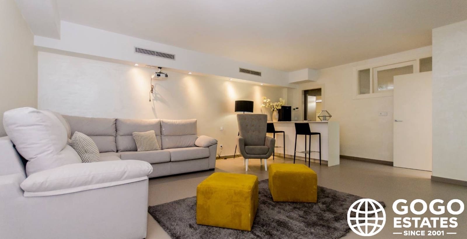 Chalet de 3 habitaciones en Orihuela en venta con piscina garaje - 1.195.000 € (Ref: 10008444)
