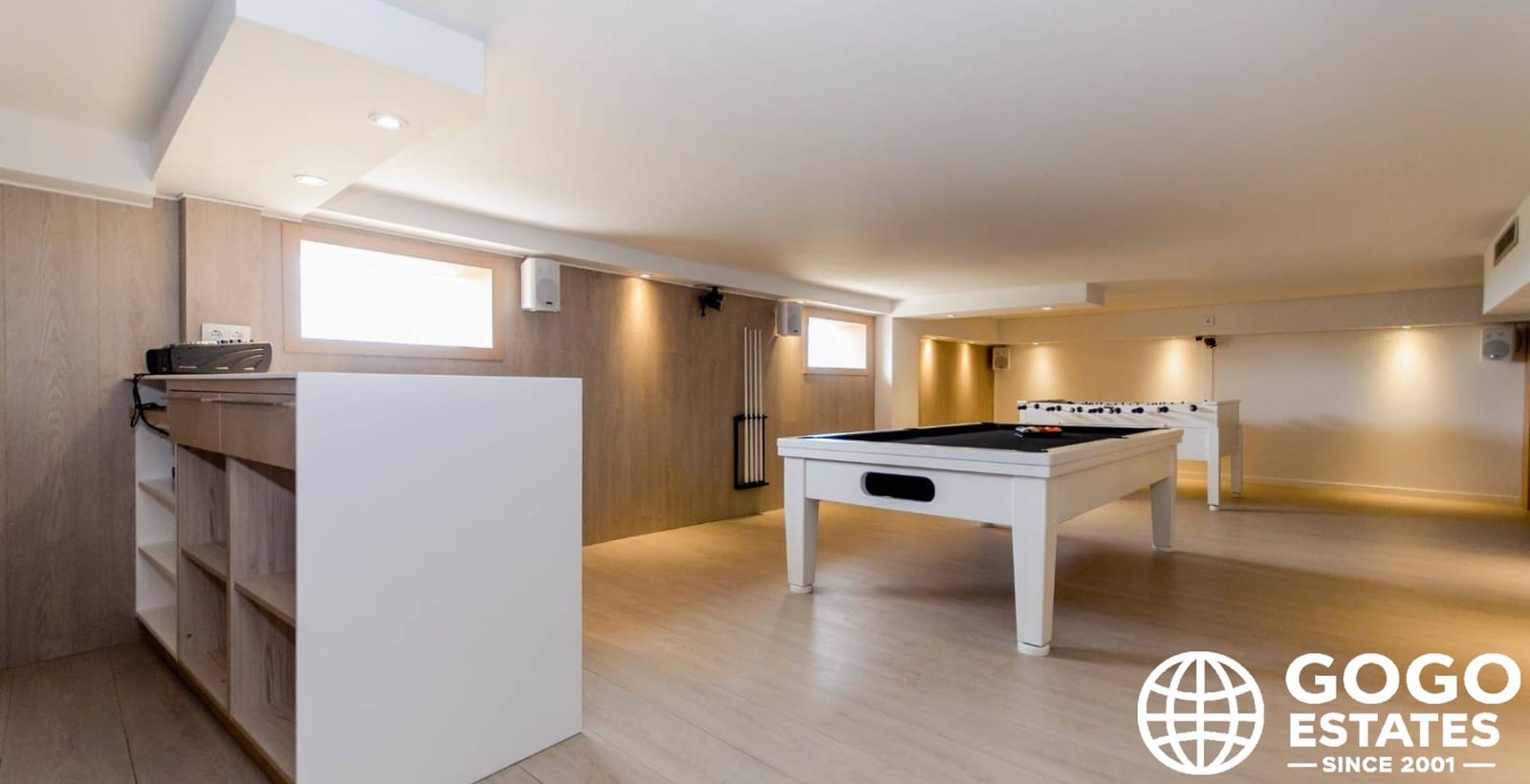 Chalet de 3 habitaciones en Orihuela en venta con piscina garaje - 1.195.000 € (Ref: 10008444)