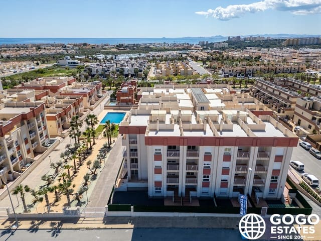 Ático de 2 habitaciones en Lomas de Cabo Roig - Los Dolses, Orihuela en venta con piscina garaje - 205.500 € (Ref: 10008457)