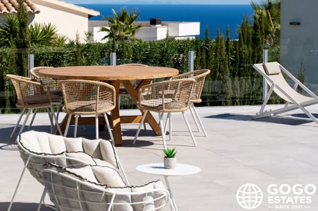 3 slaapkamer Villa te koop in Cumbre del Sol, Benitachell / Benitatxell met zwembad garage - € 1.590.000 (Ref: 10008553)