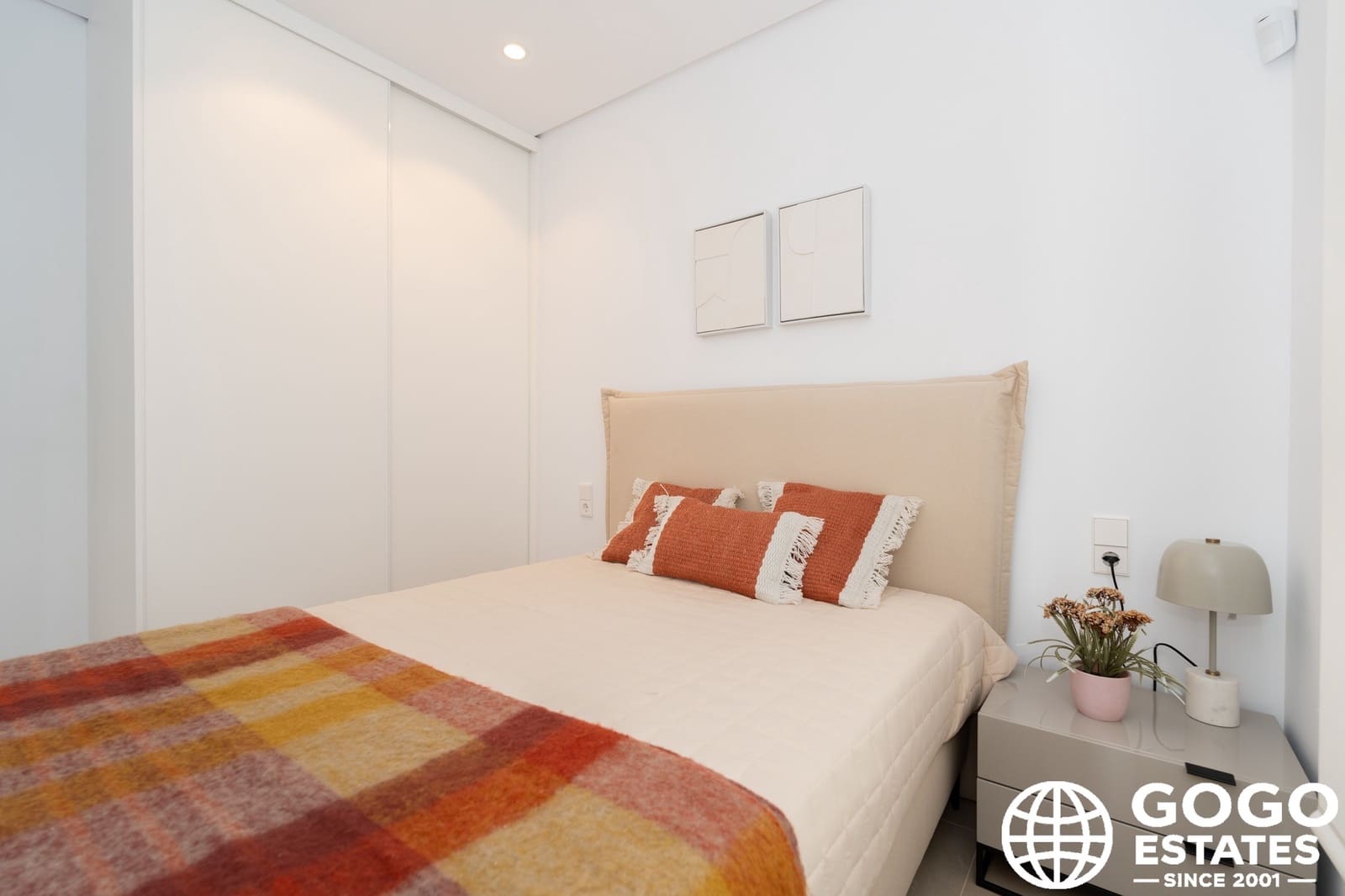 3 sypialnia Dom szeregowy na sprzedaż w Elche / Elx z basenem garażem - 459 000 € (Ref: 10008641)