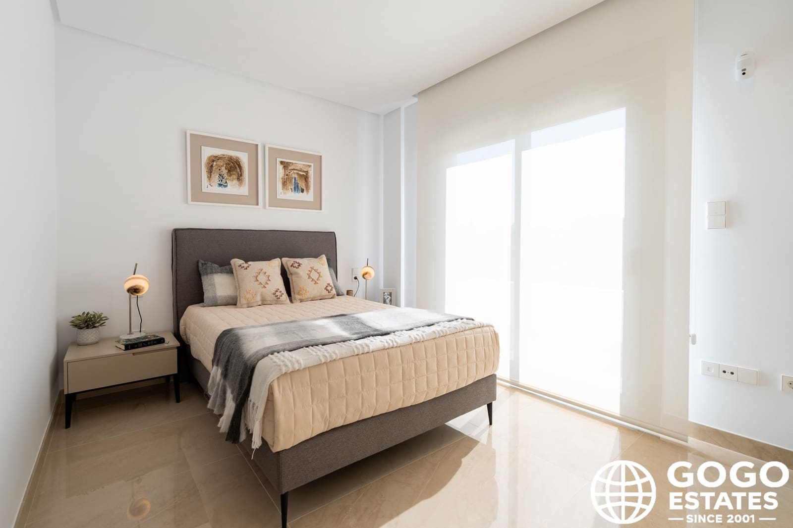 3 sypialnia Dom szeregowy na sprzedaż w Elche / Elx z basenem garażem - 459 000 € (Ref: 10008641)
