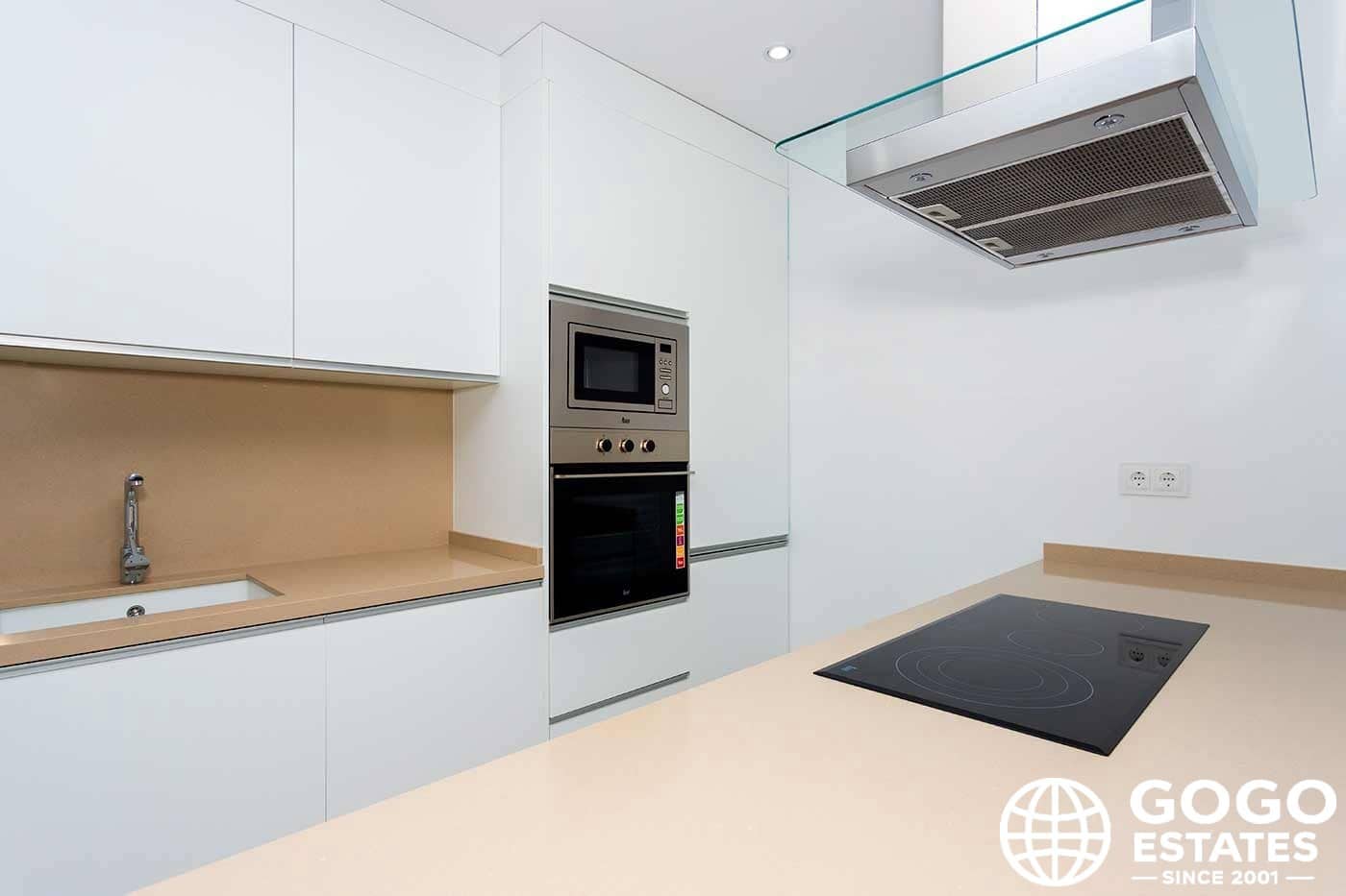 3 soverom Villa til salgs i Daya Nueva med svømmebasseng garasje - € 453 000 (Ref: 10008643)
