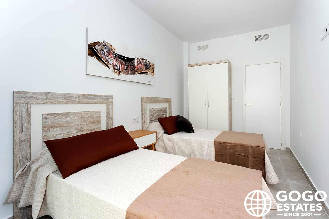 3 soverom Villa til salgs i Daya Nueva med svømmebasseng garasje - € 453 000 (Ref: 10008643)