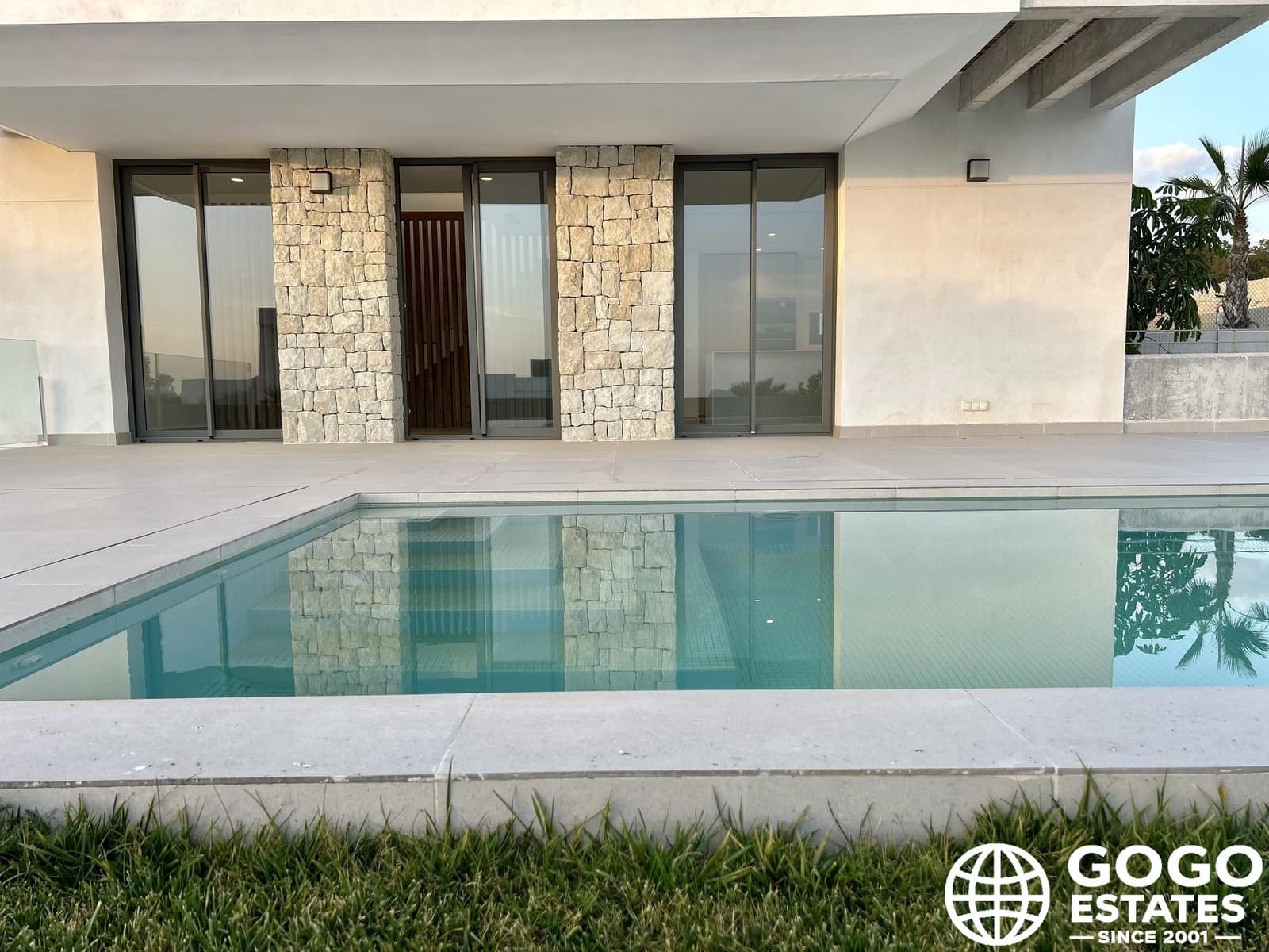 Chalet de 4 habitaciones en Finestrat en venta con piscina garaje - 895.000 € (Ref: 10008662)