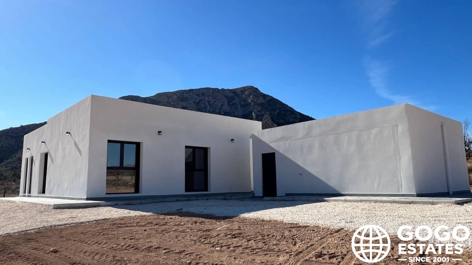 3 soveværelse Villa til salg i Hondon de las Nieves med swimmingpool - € 410.000 (Ref: 10008664)