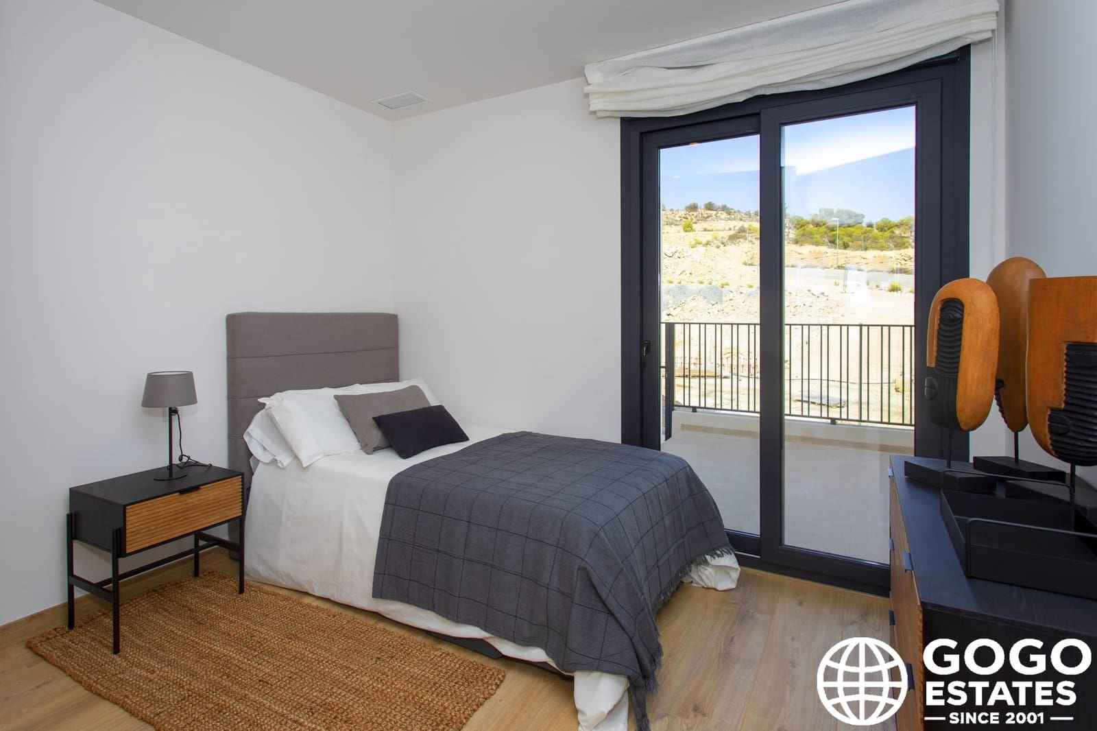 3 bedroom Townhouse for sale in Monforte del Cid with pool garage - € 365,000 (Ref: 10008704)