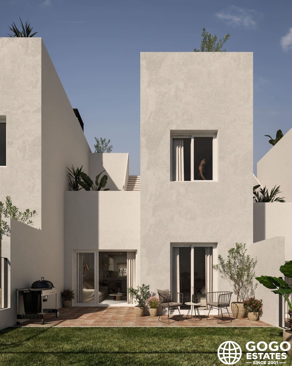 3 bedroom Townhouse for sale in Monforte del Cid with pool garage - € 365,000 (Ref: 10008704)