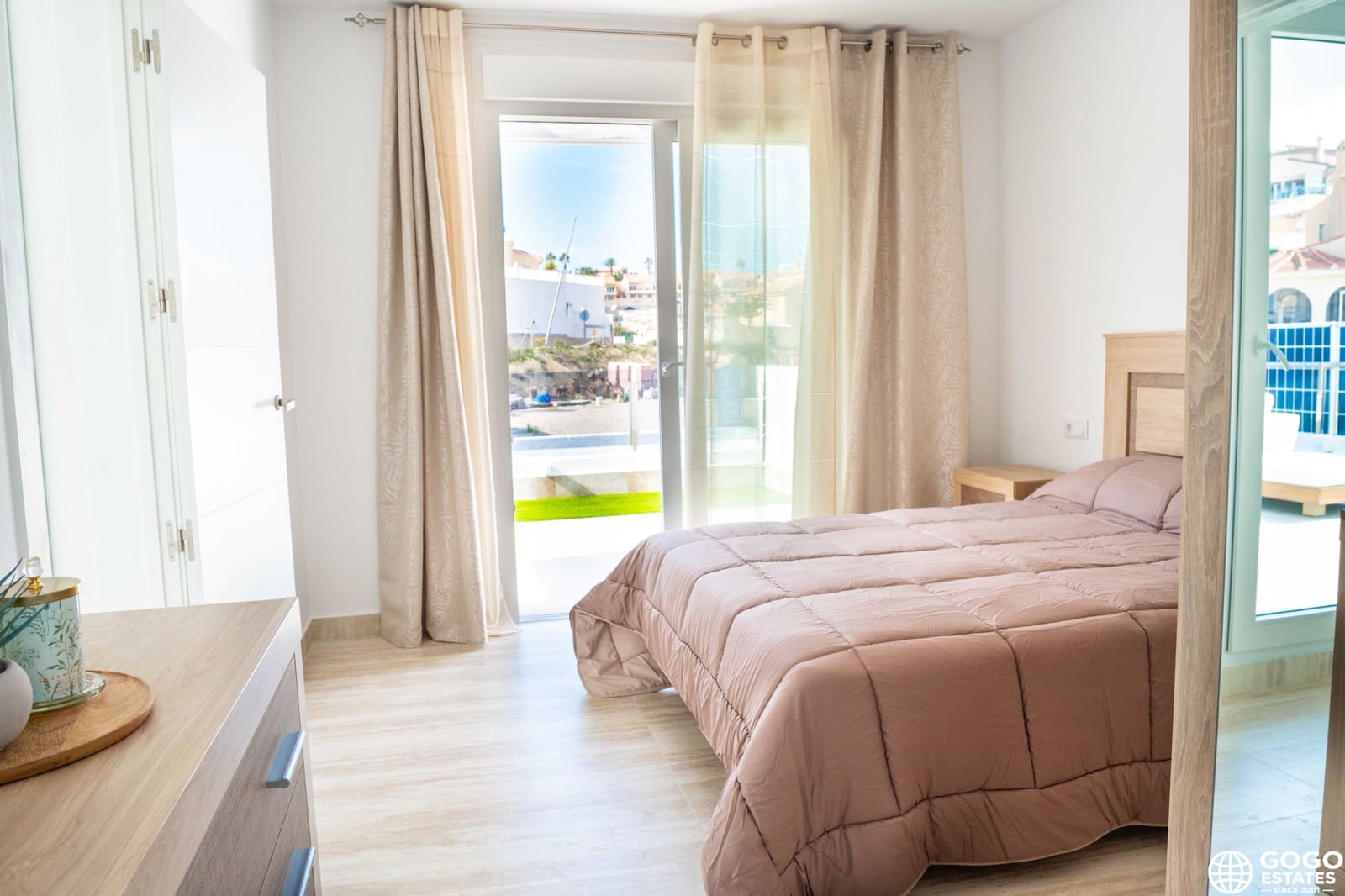 3 soveværelse Villa til salg i Rojales med swimmingpool garage - € 598.000 (Ref: 10008706)