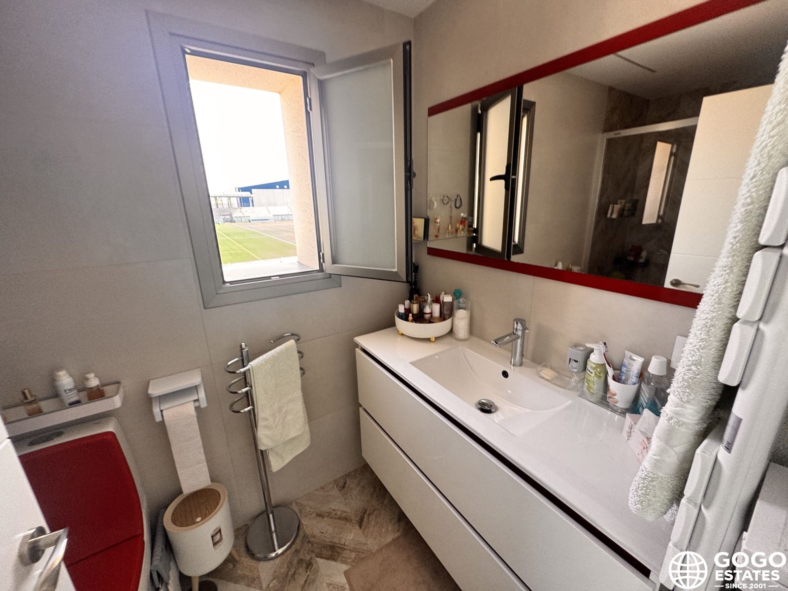 Pareado de 3 habitaciones en Santiago de la Ribera en venta con piscina garaje - 290.000 € (Ref: 10011072)