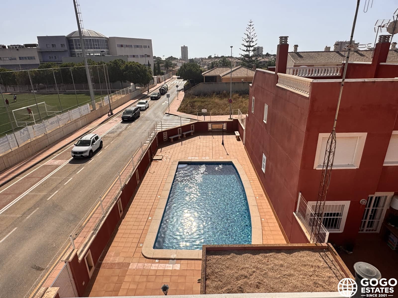 Pareado de 3 habitaciones en Santiago de la Ribera en venta con piscina garaje - 290.000 € (Ref: 10011072)