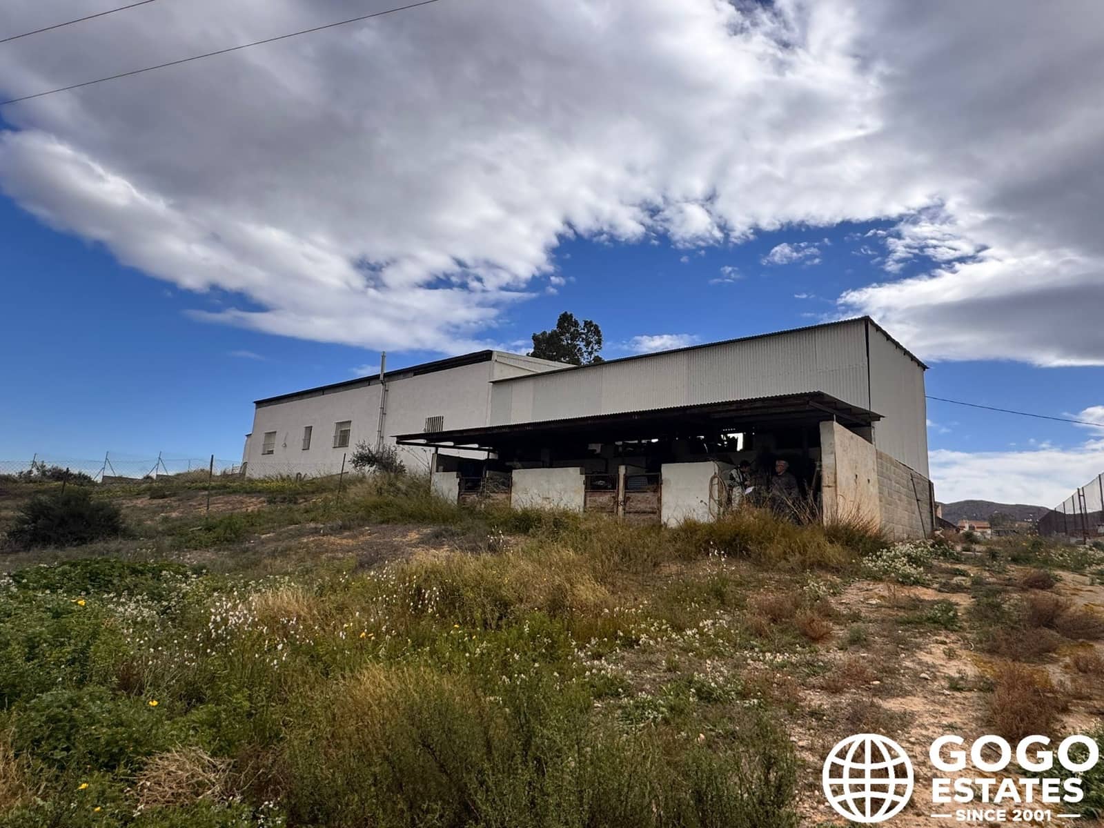 5 bedroom Finca/Country House for sale in Cuevas del Almanzora with garage - € 270,000 (Ref: 10012911)