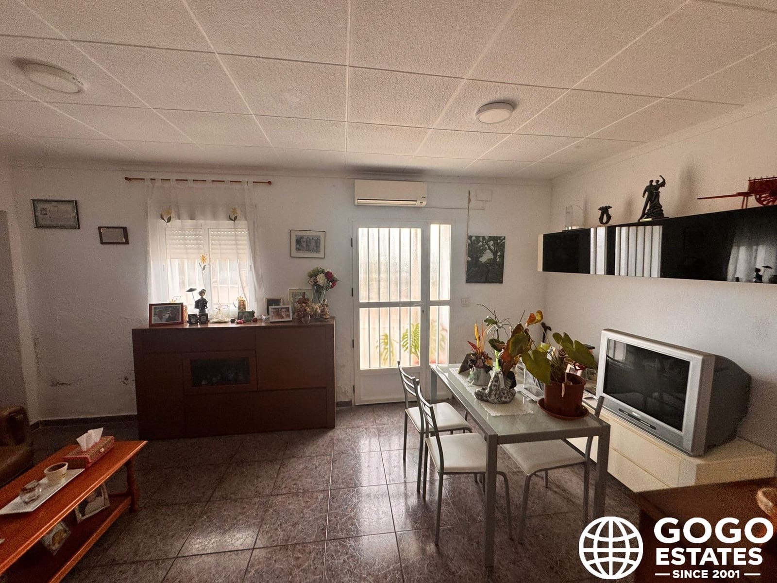 5 bedroom Finca/Country House for sale in Cuevas del Almanzora with garage - € 270,000 (Ref: 10012911)