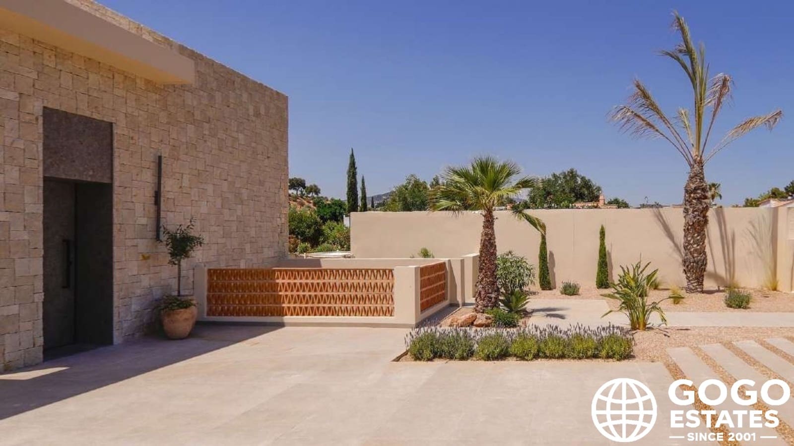4 soveværelse Villa til salg i San Fulgencio med swimmingpool garage - € 1.485.750 (Ref: 10015123)