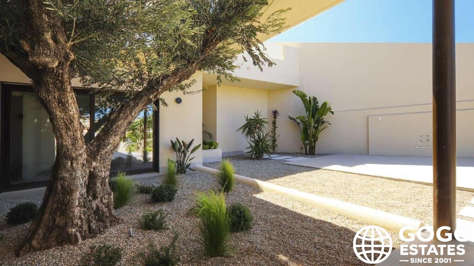 4 soveværelse Villa til salg i San Fulgencio med swimmingpool garage - € 1.485.750 (Ref: 10015123)
