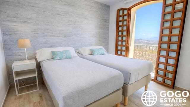 3 sypialnia Apartament na sprzedaż w Cuevas del Almanzora z basenem garażem - 235 000 € (Ref: 10080517)
