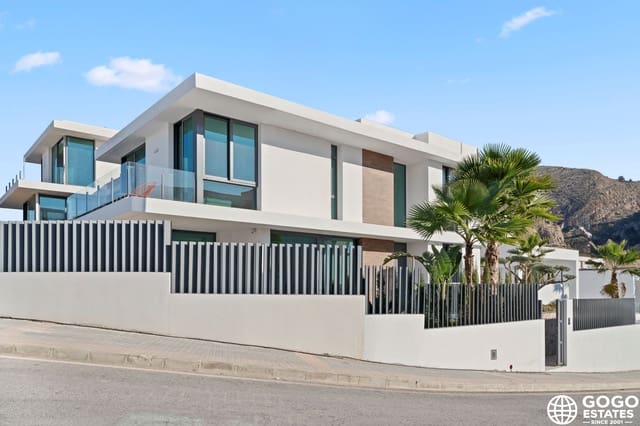 3 Zimmer Villa zu verkaufen in Sierra Helada, Benidorm mit Pool - 1.080.000 € (Ref: 10164256)