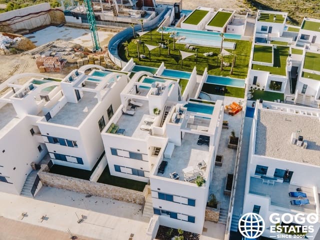 4 camera da letto Bungalow in vendita in Ciudad Quesada, Rojales con piscina garage - 599.000 € (Rif: 10164263)