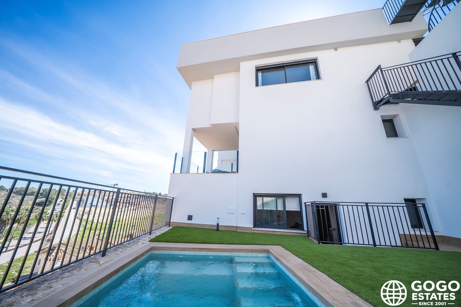 3 bedroom Semi-detached Villa for sale in Algorfa with pool garage - € 495,000 (Ref: 10164307)