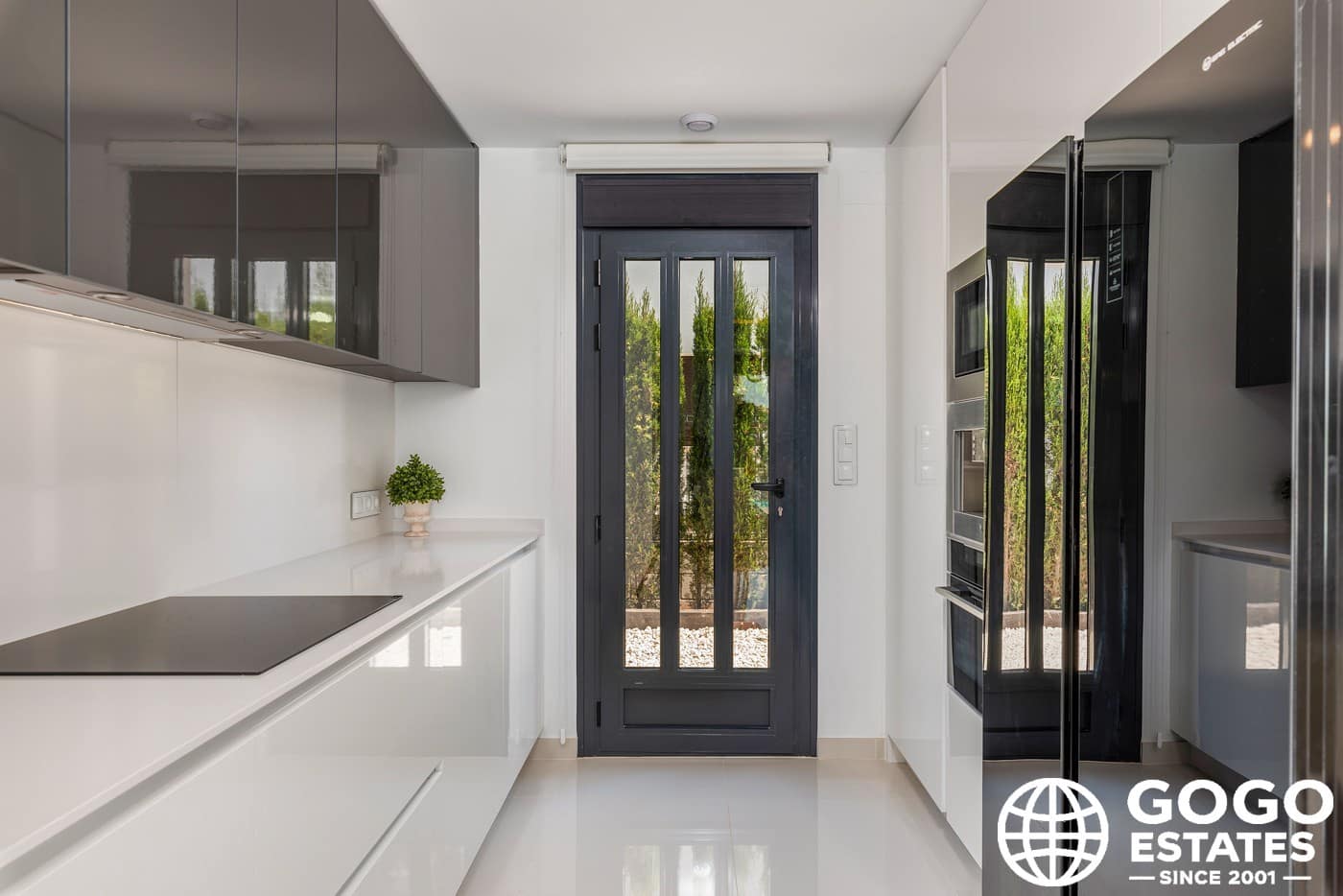 3 chambre Villa/Maison à vendre à Playa Paraiso avec piscine garage - 580 000 € (Ref: 10164323)