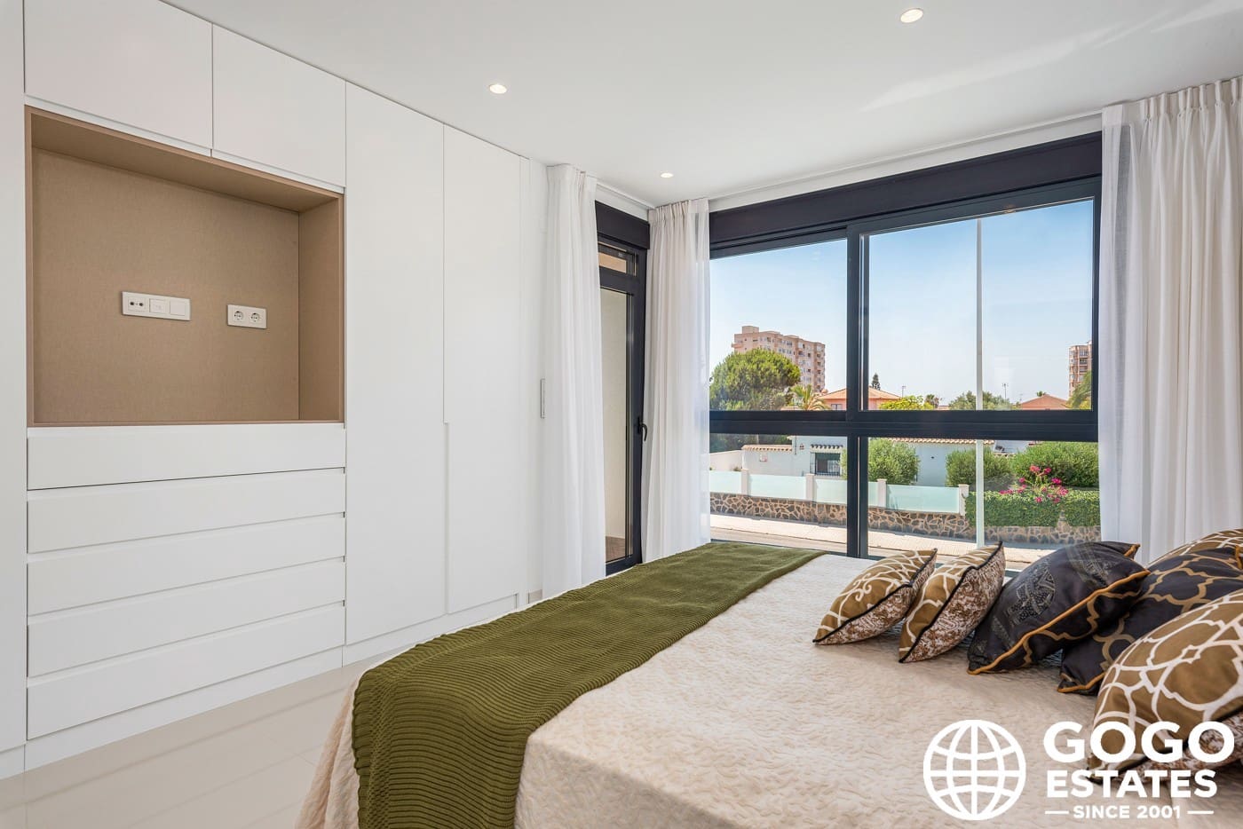 3 chambre Villa/Maison à vendre à Playa Paraiso avec piscine garage - 580 000 € (Ref: 10164323)