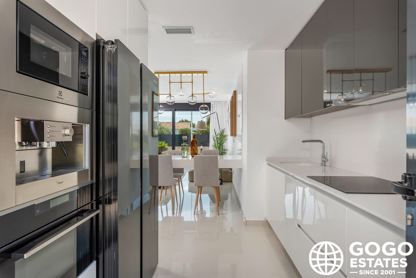 4 chambre Villa/Maison à vendre à Playa Paraiso avec piscine garage - 749 000 € (Ref: 10164327)
