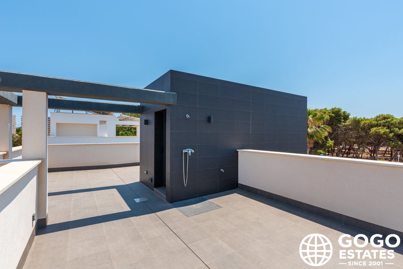 4 chambre Villa/Maison à vendre à Playa Paraiso avec piscine garage - 749 000 € (Ref: 10164327)