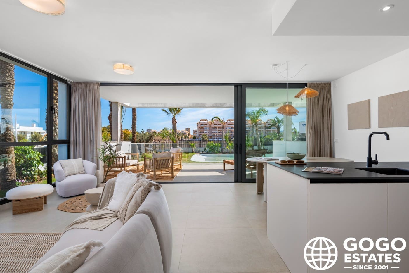 2 quarto Penthouse para venda em Islas Menores com piscina garagem - 358 000 € (Ref: 10164350)
