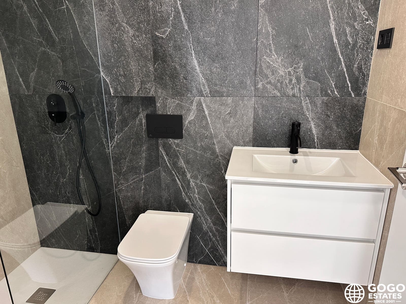 2 soveværelse Penthouse til salg i Los Alcazares med swimmingpool garage - € 379.000 (Ref: 10164409)