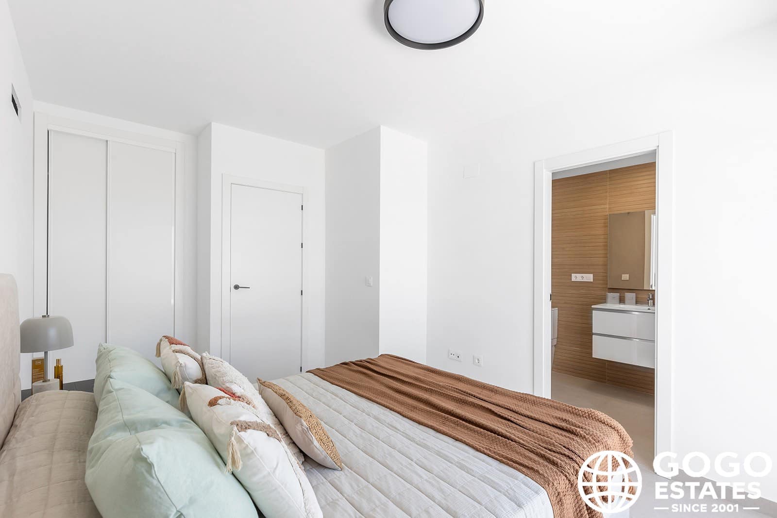4 soverom Kjedet enebolig til salgs i Rafal med svømmebasseng garasje - € 269 000 (Ref: 10164441)