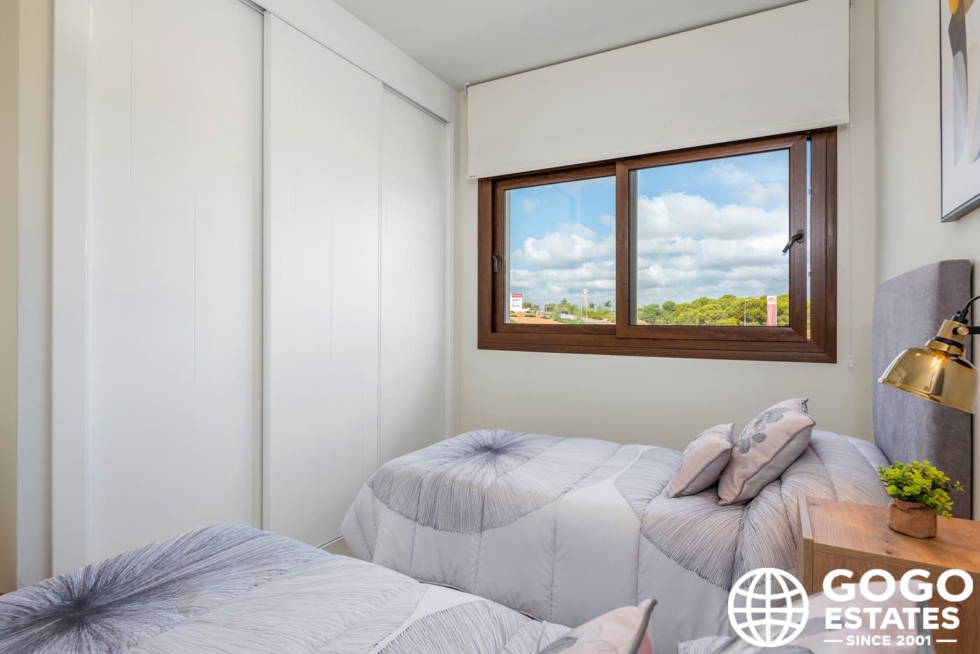 2 soveværelse Bungalow til salg i Torrevieja med swimmingpool garage - € 300.000 (Ref: 10164449)