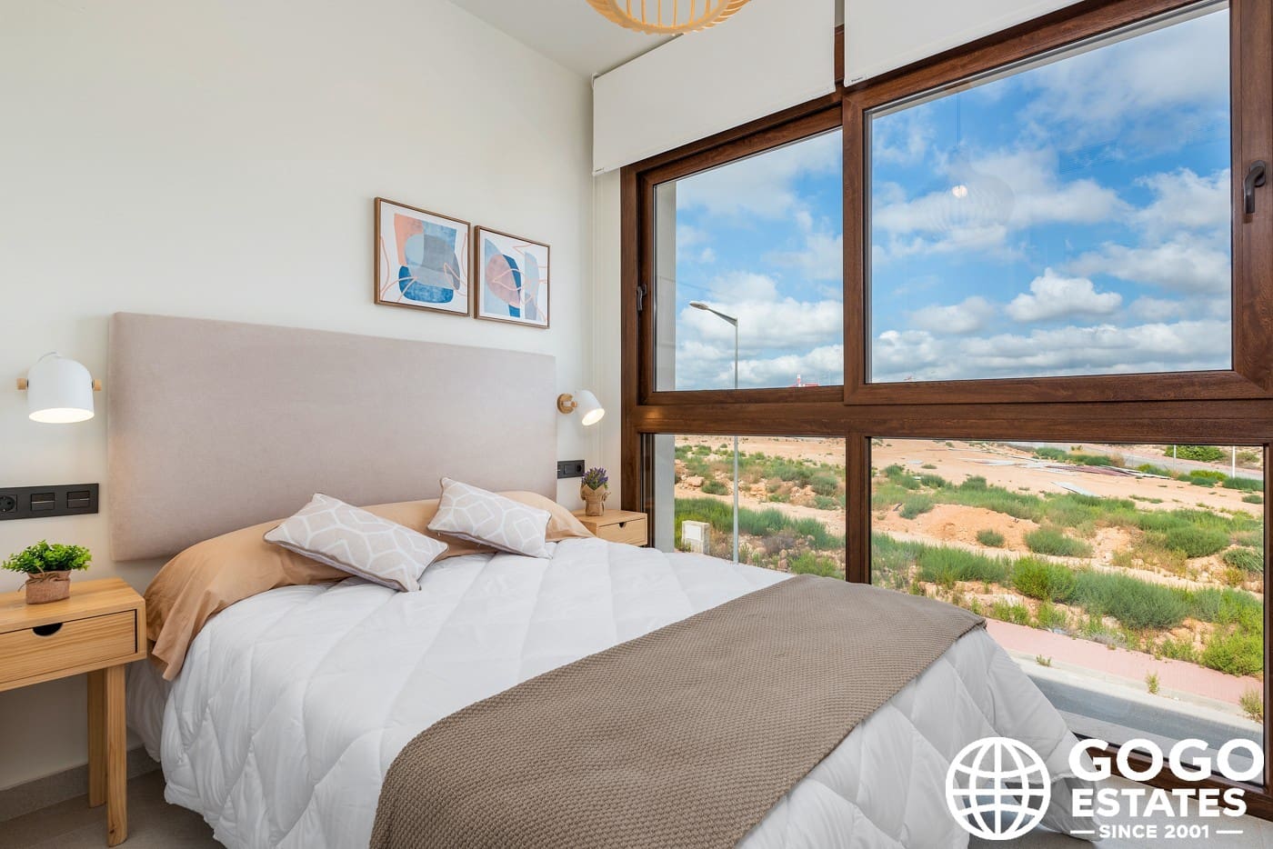 2 soveværelse Bungalow til salg i Torrevieja med swimmingpool garage - € 300.000 (Ref: 10164449)