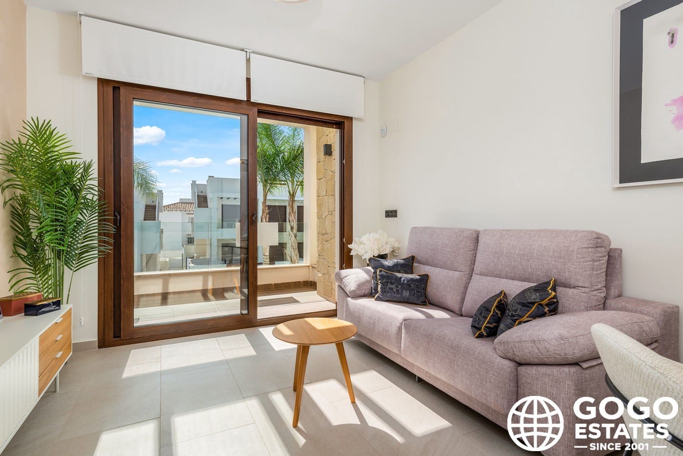 2 soveværelse Bungalow til salg i Torrevieja med swimmingpool garage - € 300.000 (Ref: 10164449)