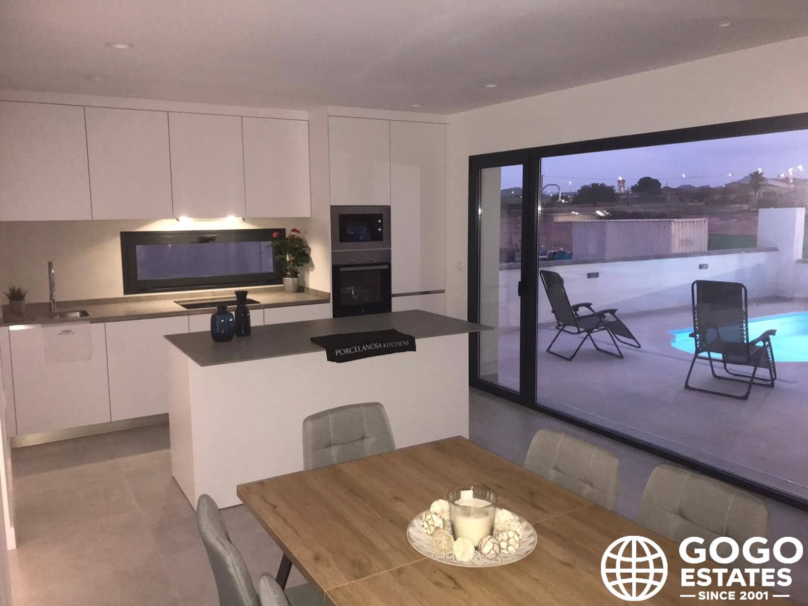 Adosado de 2 habitaciones en La Pinilla en venta con garaje - 212.750 € (Ref: 10164589)