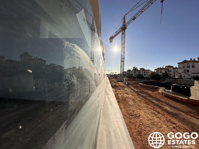4 quarto Apartamento para venda em Playa Flamenca, Orihuela com piscina garagem - 499 000 € (Ref: 10164633)