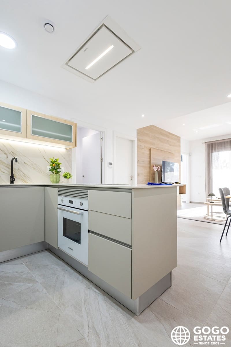 2 sypialnia Apartament na sprzedaż w Torrevieja z basenem garażem - 269 000 € (Ref: 10166209)