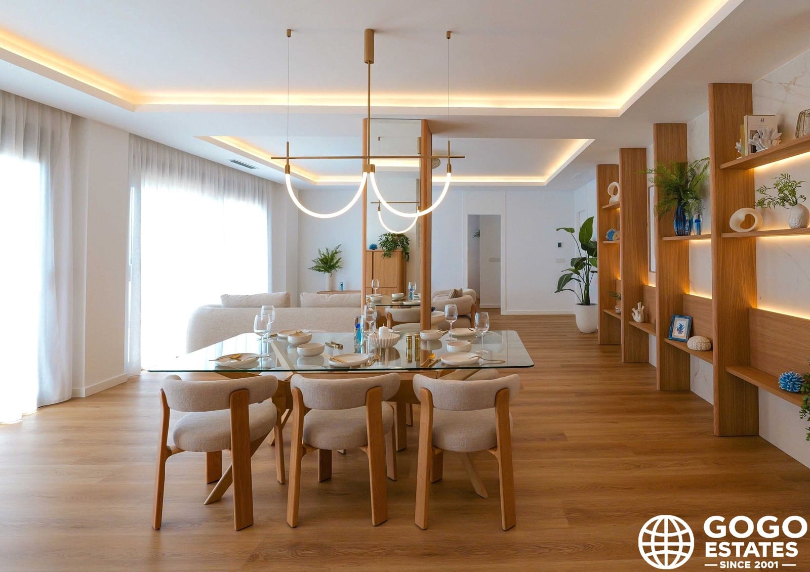 1 slaapkamer Appartement te koop in La Manga del Mar Menor met zwembad garage - € 288.000 (Ref: 9970911)