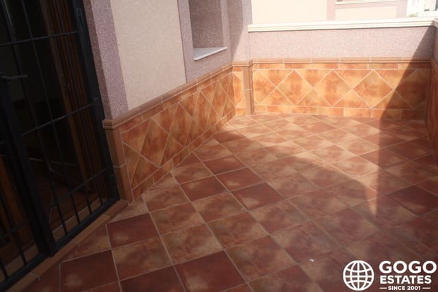 2 soverom Kjedet enebolig til salgs i Los Balcones - Los Altos, Torrevieja med svømmebasseng garasje - € 330 000 (Ref: 9970912)