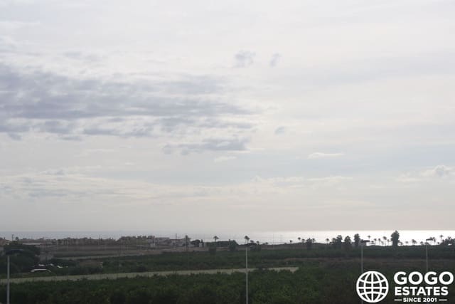 2 soverom Kjedet enebolig til salgs i Los Balcones - Los Altos, Torrevieja med svømmebasseng garasje - € 330 000 (Ref: 9970912)