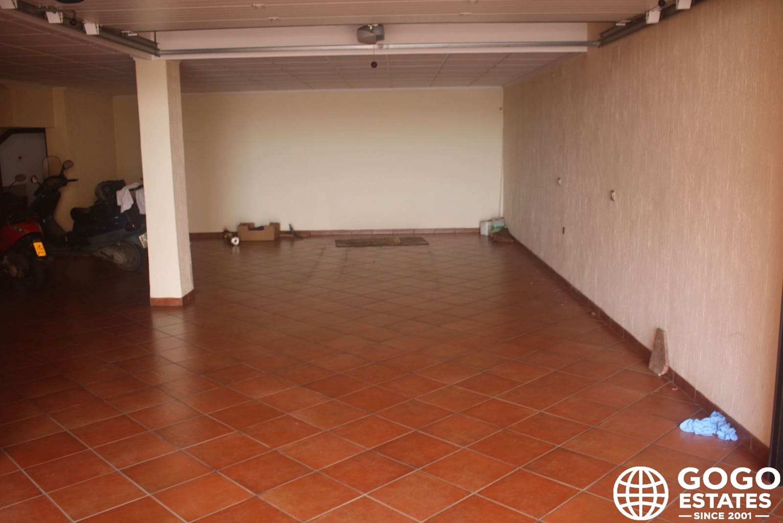 2 soverom Kjedet enebolig til salgs i Torrevieja med svømmebasseng garasje - € 330 000 (Ref: 9970912)