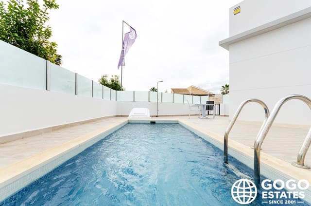 3 chambre Maison de Ville à vendre à La Torreta, Torrevieja avec piscine - 424 000 € (Ref: 9970917)