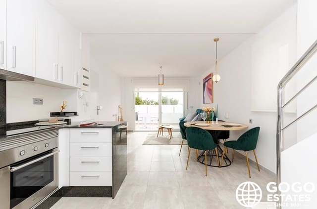 3 chambre Maison de Ville à vendre à La Torreta, Torrevieja avec piscine - 424 000 € (Ref: 9970917)