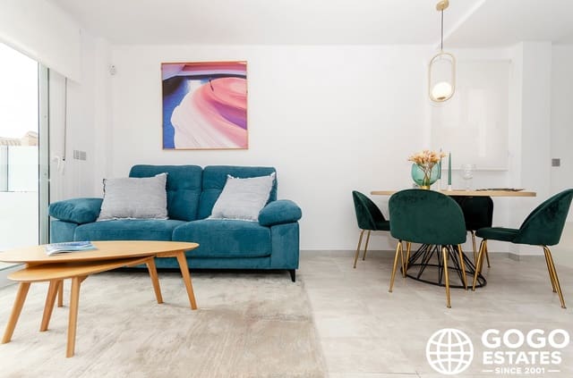 3 chambre Maison de Ville à vendre à La Torreta, Torrevieja avec piscine - 424 000 € (Ref: 9970917)
