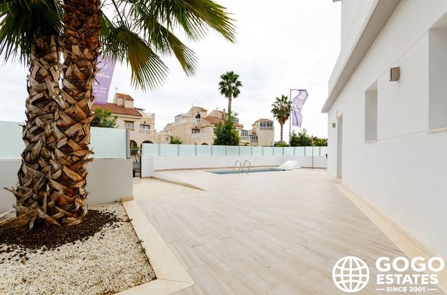 3 chambre Maison de Ville à vendre à La Torreta, Torrevieja avec piscine - 424 000 € (Ref: 9970917)