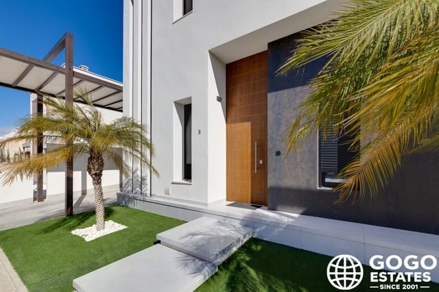 3 soverom Villa til salgs i Pinar de Campoverde, Pilar de la Horadada med svømmebasseng - € 594 000 (Ref: 9970942)