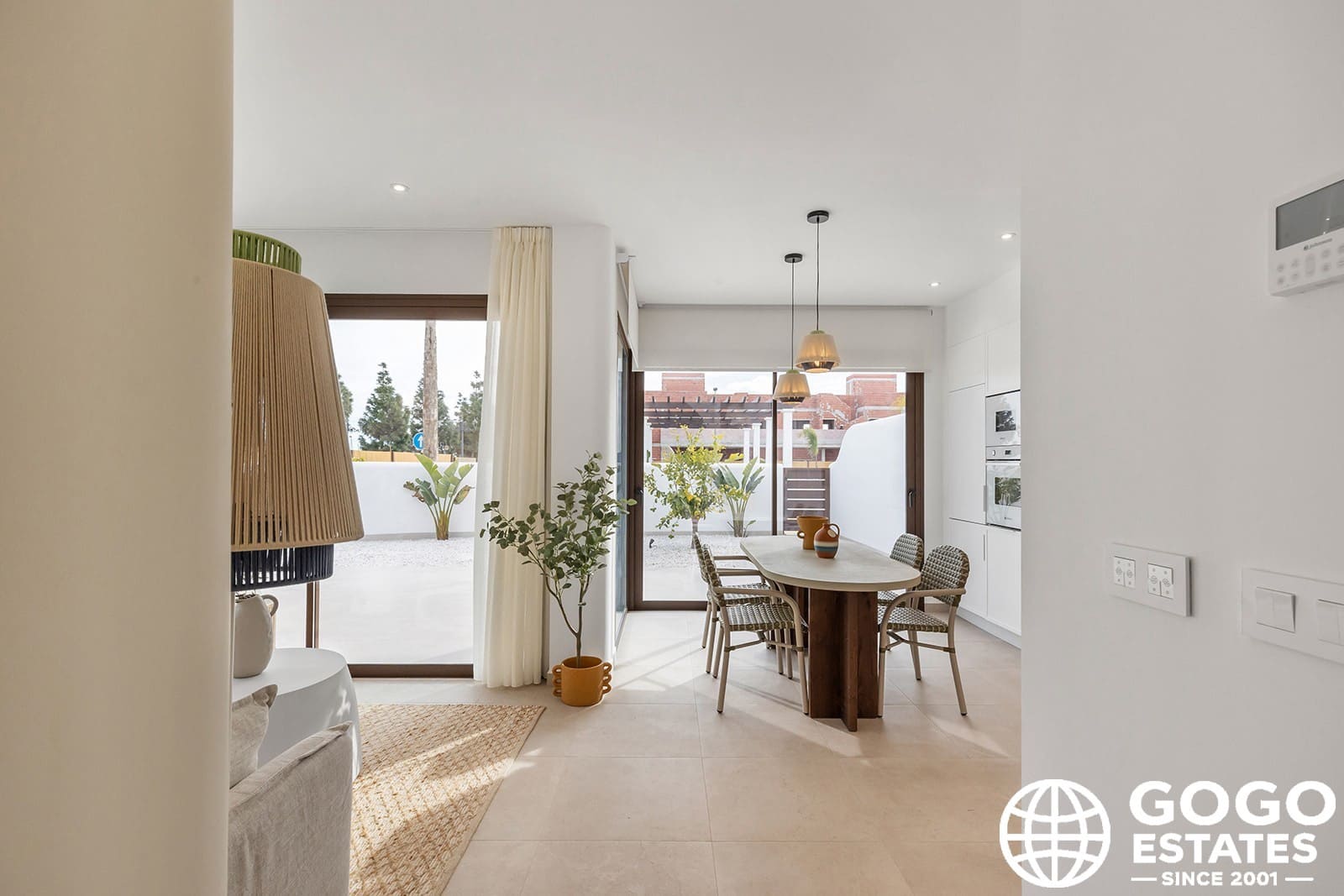 3 bedroom Villa for sale in Los Alcazares with pool - € 539,900 (Ref: 9970955)