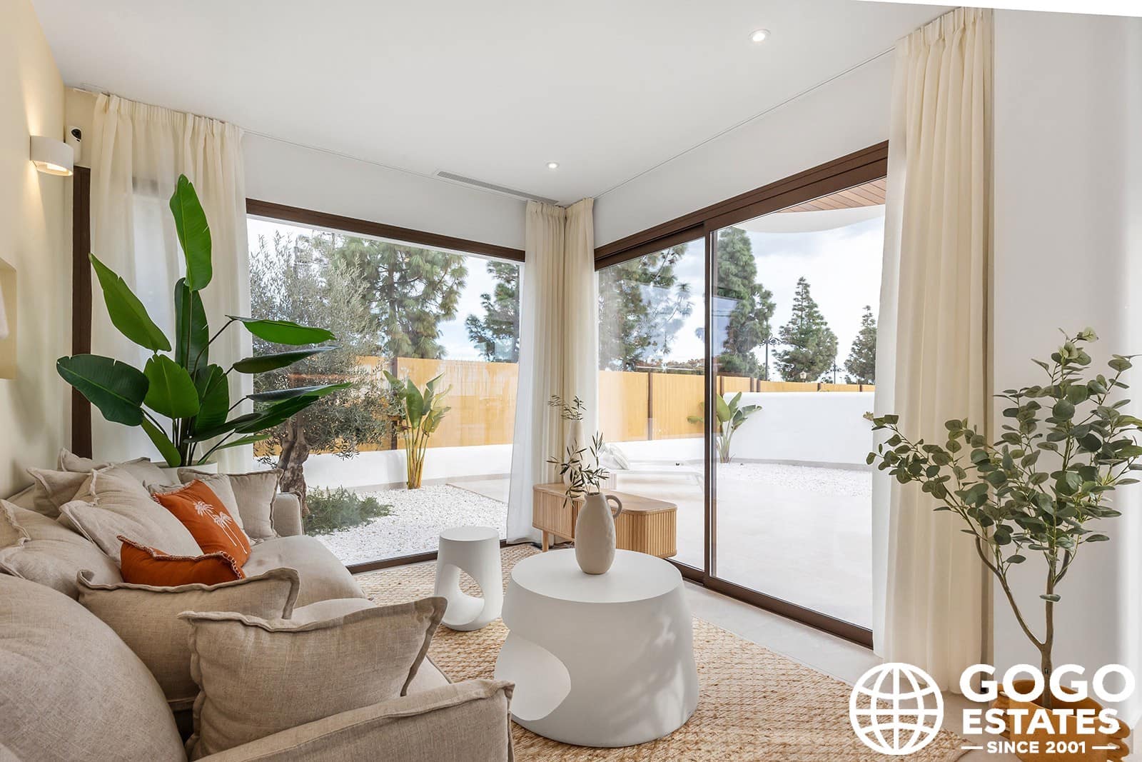 3 bedroom Villa for sale in Los Alcazares with pool - € 539,900 (Ref: 9970955)