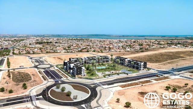 2 soverom Penthouse til salgs i El Chaparral - La Siesta - La Torreta, Torrevieja med svømmebasseng - € 354 000 (Ref: 9970985)