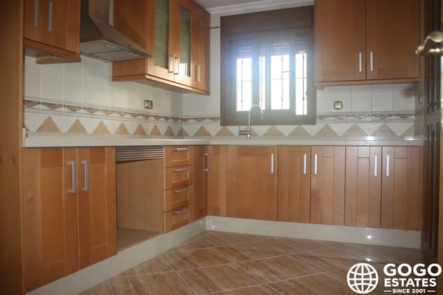 3 sypialnia Willa na sprzedaż w Los Balcones - Los Altos, Torrevieja z basenem - 550 000 € (Ref: 9971002)